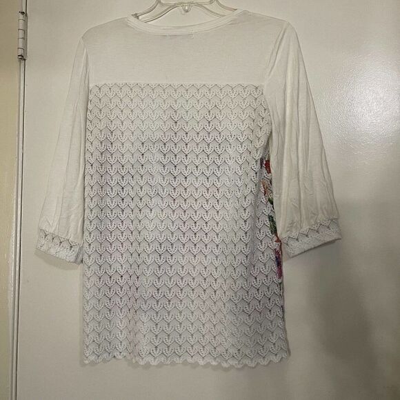 DESIGUAL white lace embroidered floral pattern blouse size Small - Picture 4 of 4